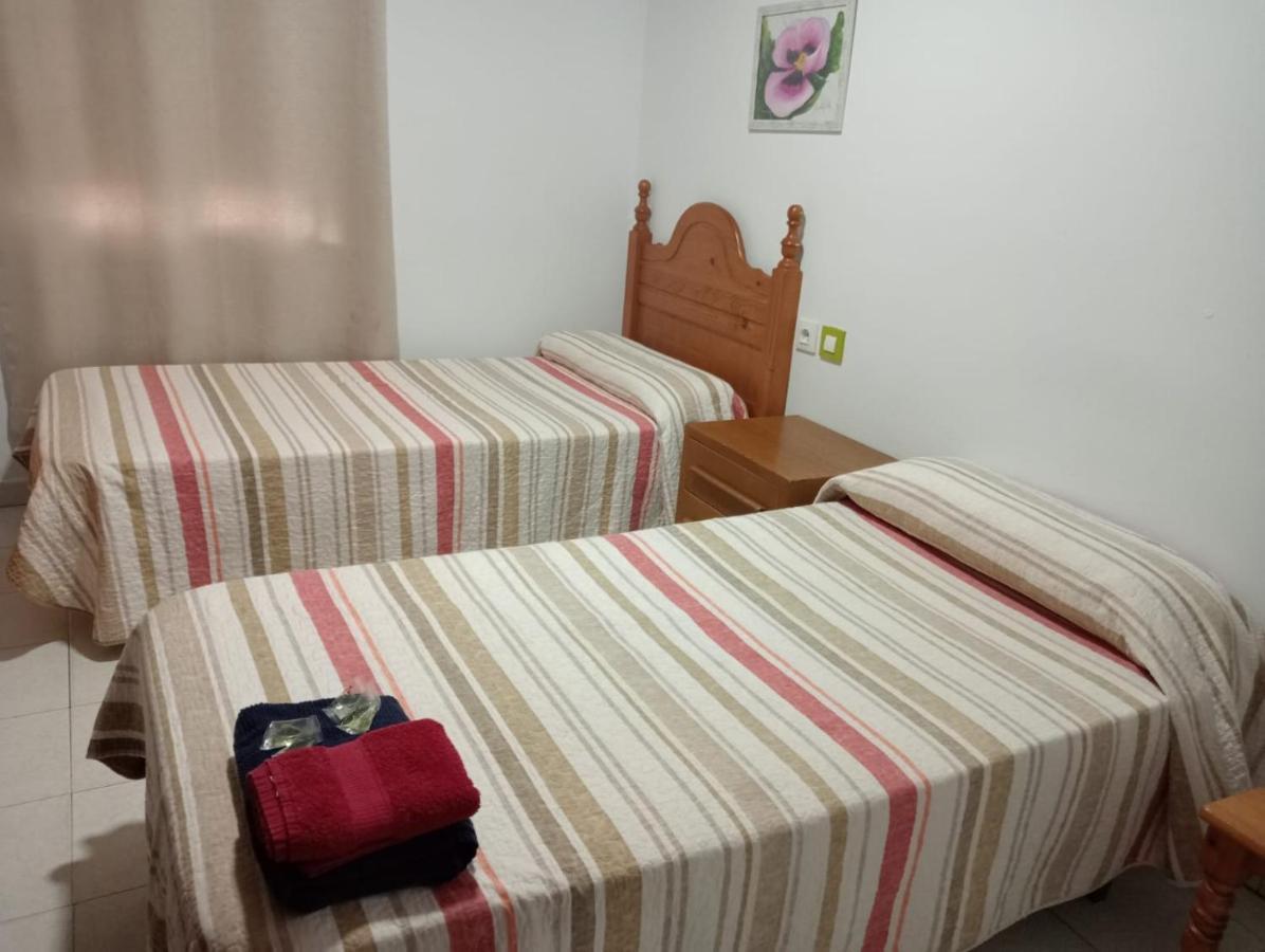 Hotel La Redonda à San Roque  Extérieur photo
