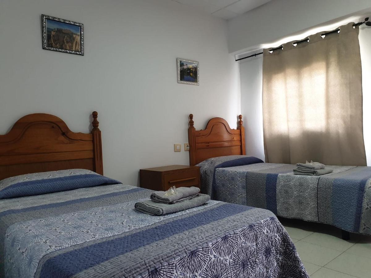 Hotel La Redonda à San Roque  Extérieur photo
